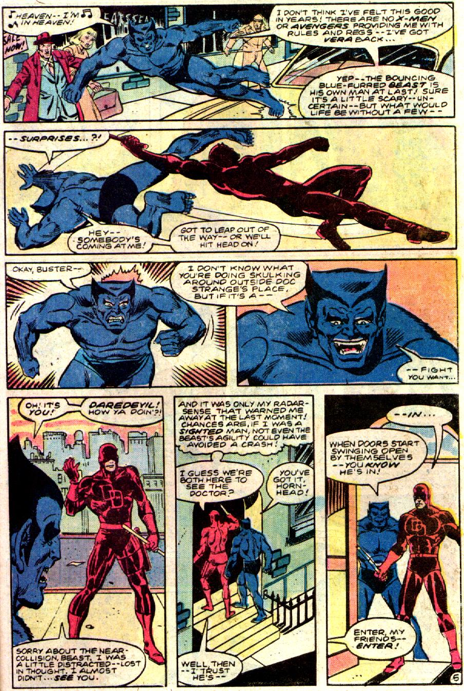 The Defenders (1972) Issue #106 #107 - English 6