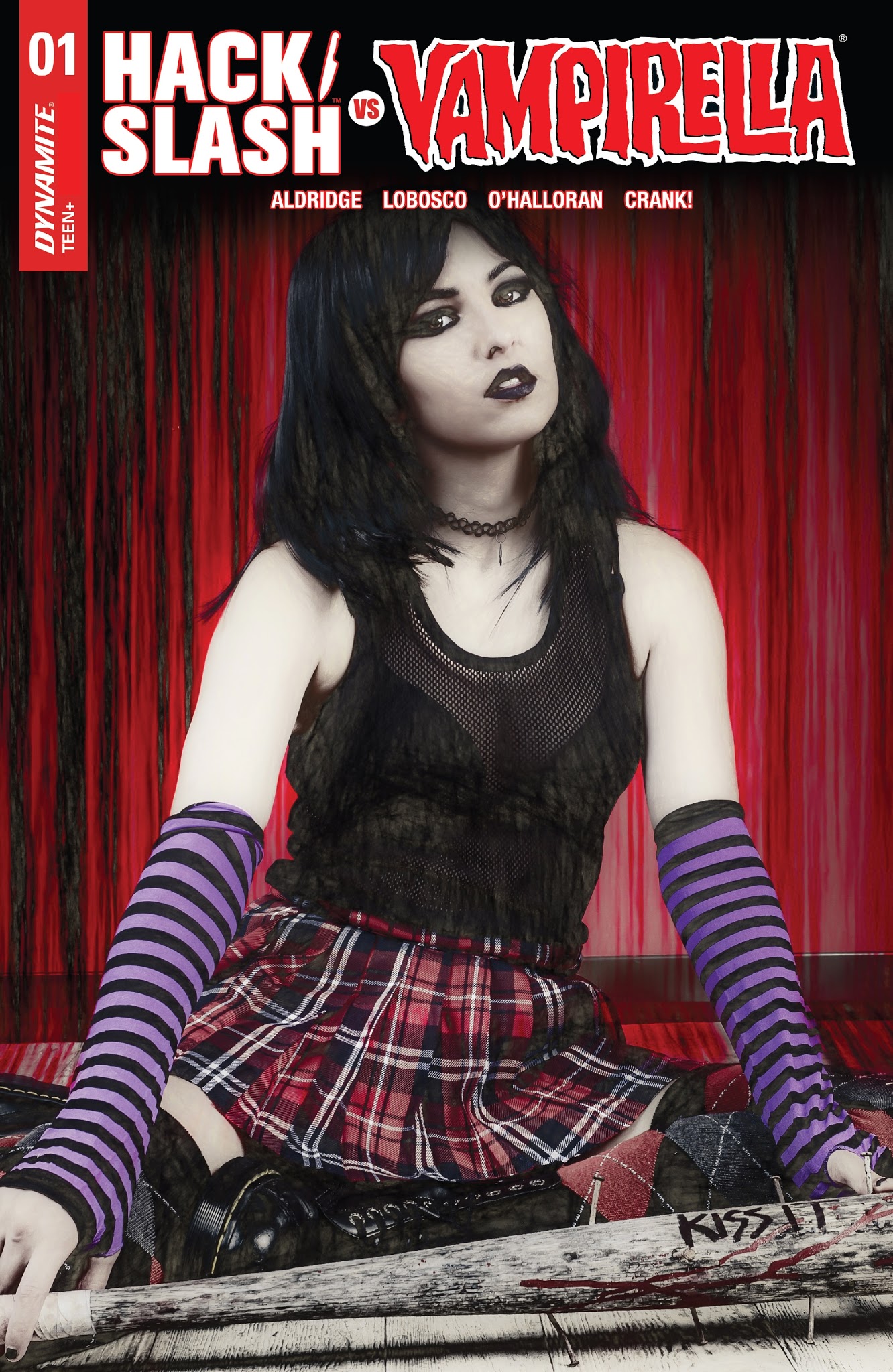 Read online Hack/Slash vs. Vampirella comic -  Issue #1 - 31