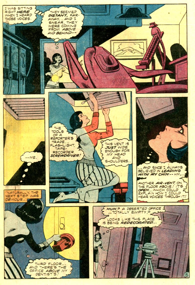 Read online The Superman Family comic -  Issue #208 - 35