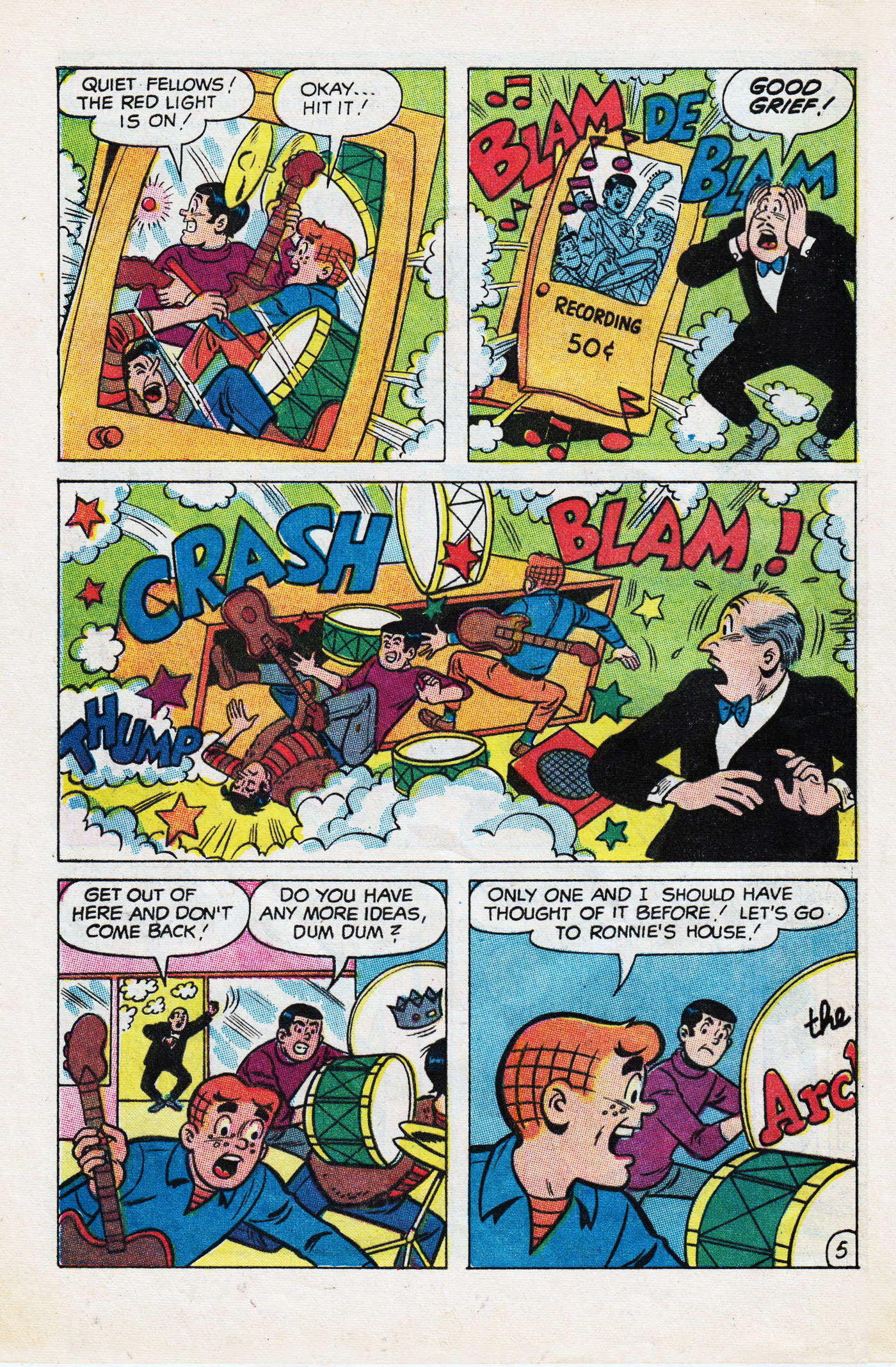 Read online Pep Comics comic -  Issue #227 - 32